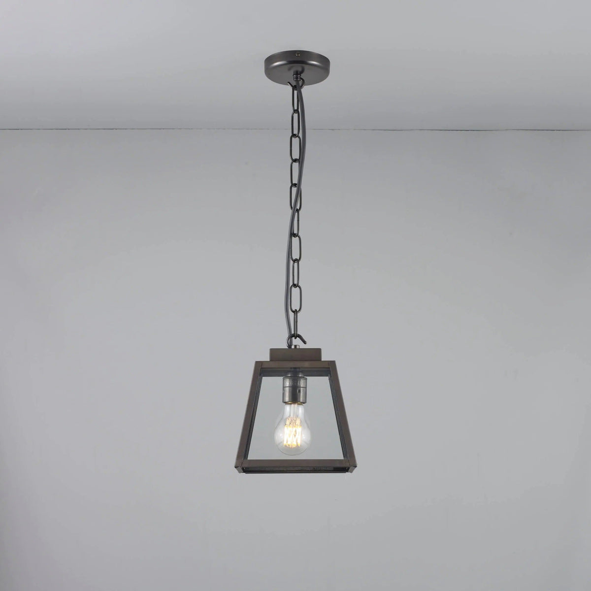 Davey Lighting - Quad Pendant Light 7635 - US-DP7635/BR/WE/PE | Montreal Lighting & Hardware