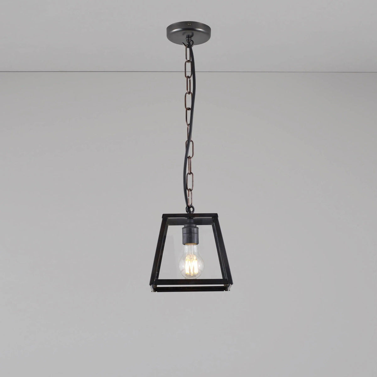 Davey Lighting - Quad Pendant Light 7636 - US-DP7636/BR/WE/PE | Montreal Lighting & Hardware