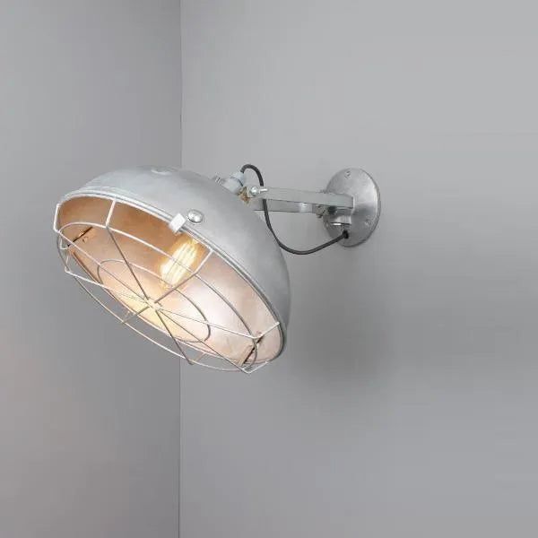 Davey Lighting - Steel Working Wall Light 7238 - US-DP7238/GA/1ES/BRKT | Montreal Lighting & Hardware