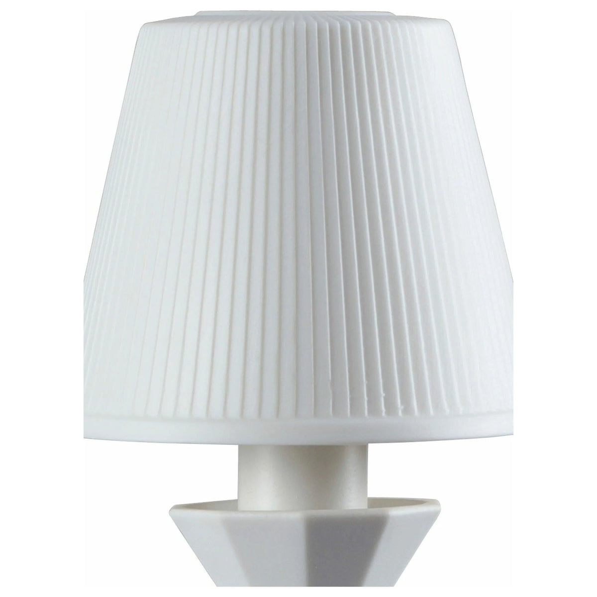 Lladro - Belle de Nuit Lithophane Table Lamp - 01023206 | Montreal Lighting & Hardware