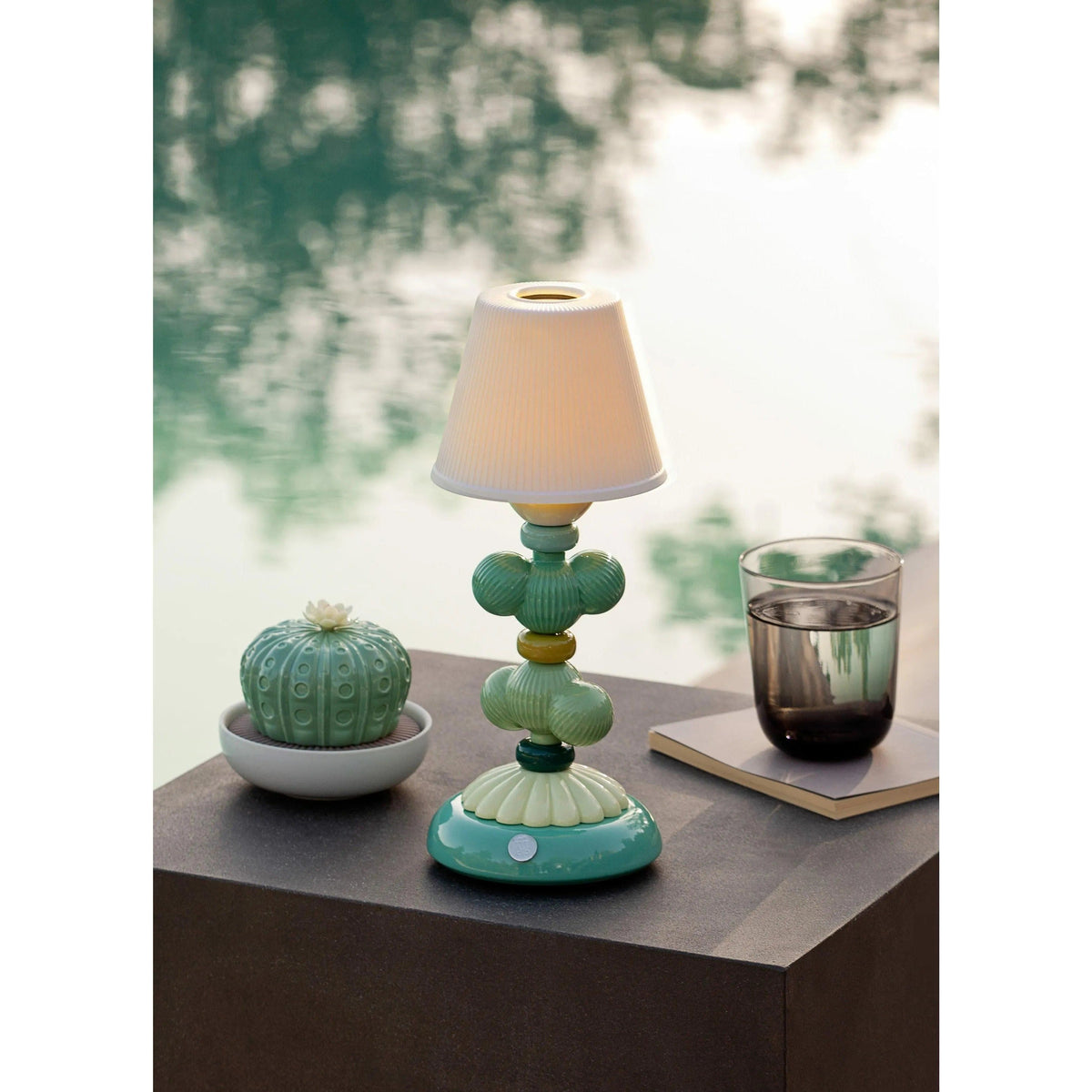 Lladro - Cactus Firefly Table Lamp - 01023794 | Montreal Lighting & Hardware