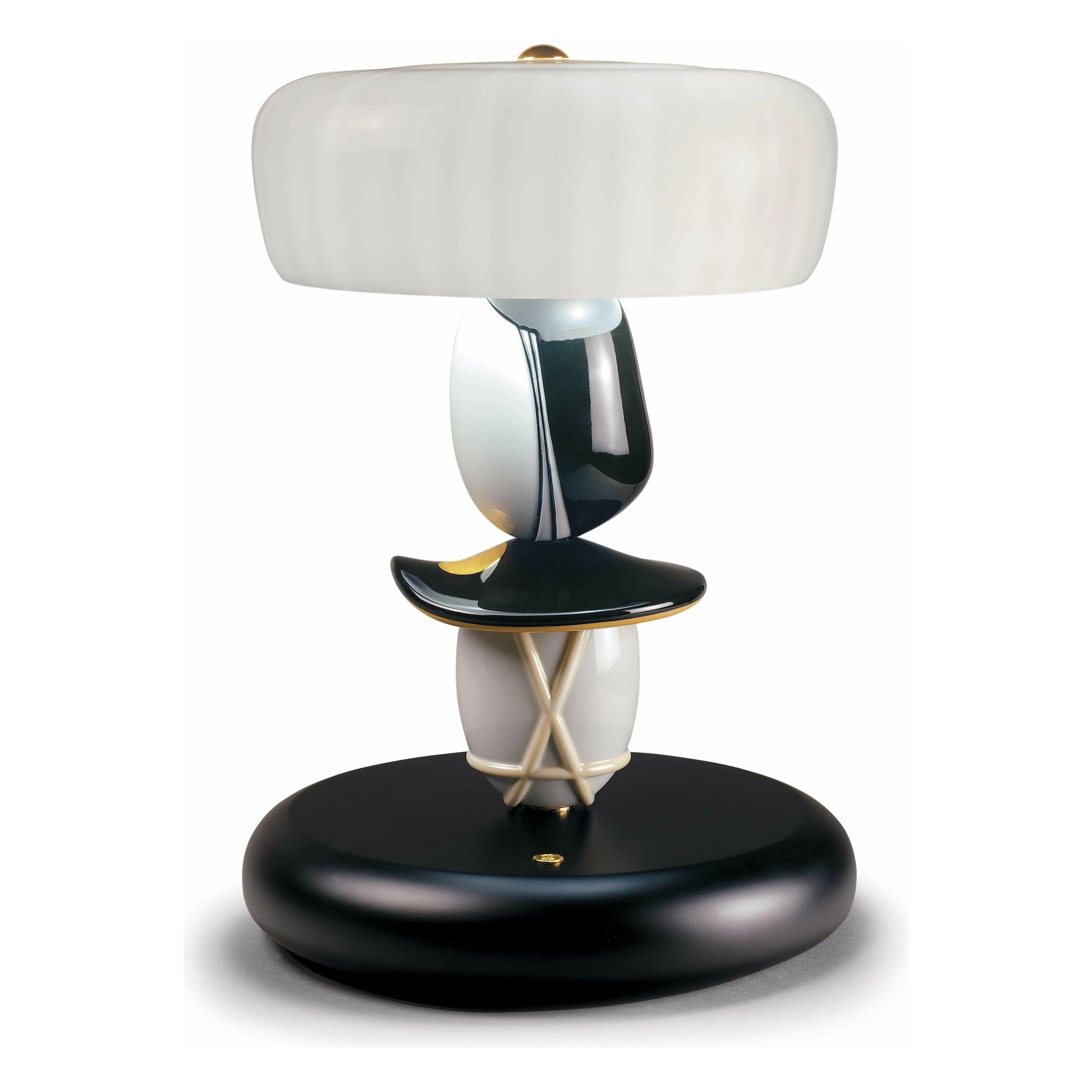 Lladro - Hairstyle (H/M) Table Lamp - 01017252 | Montreal Lighting & Hardware