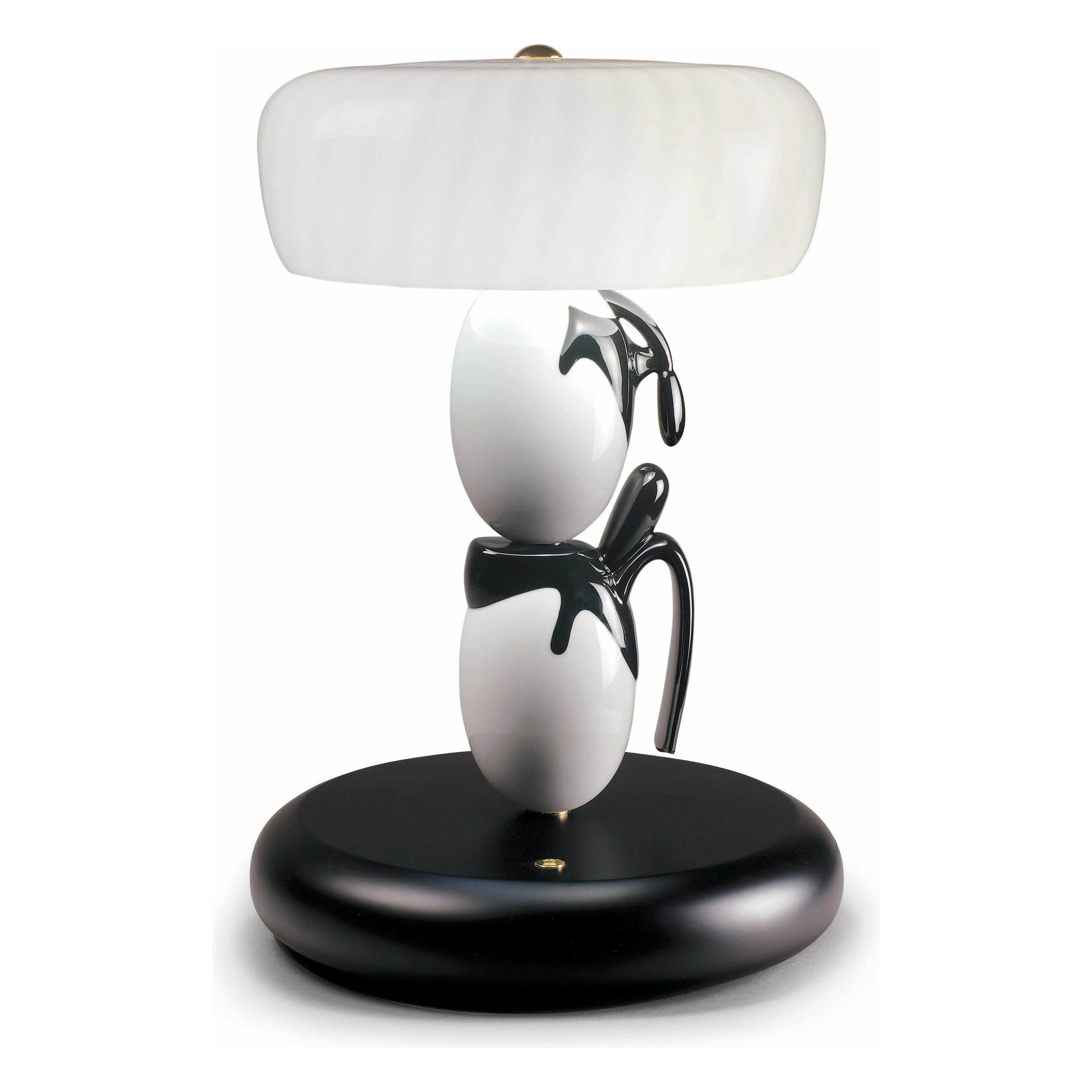 Lladro - Hairstyle (I/U) Table Lamp - 01017256 | Montreal Lighting & Hardware