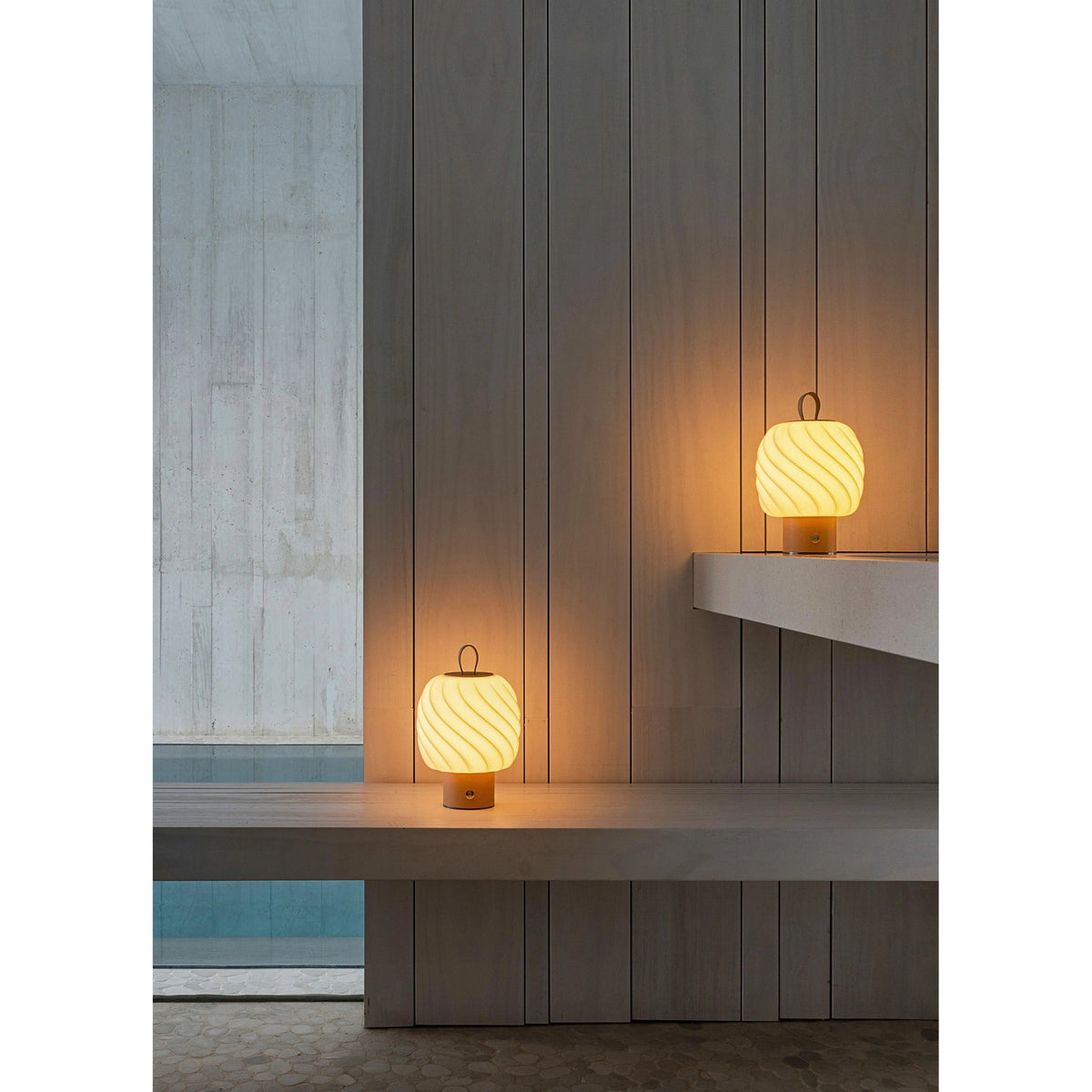 Lladro - Ice Cream Portable Lamp - 01024021 | Montreal Lighting & Hardware