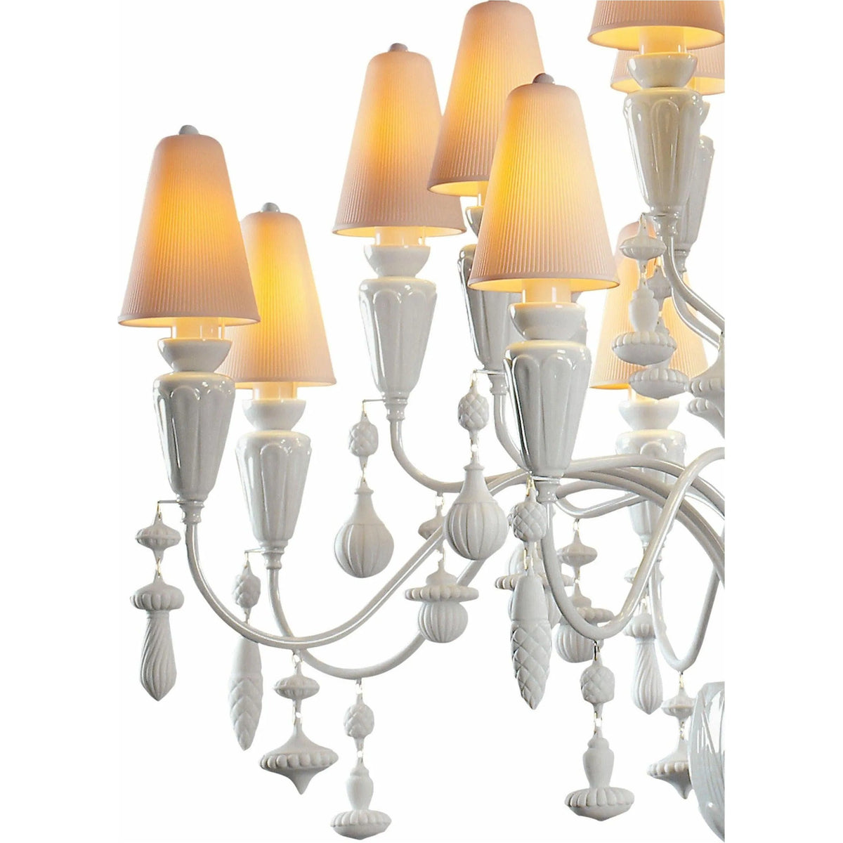 Lladro - Ivy & Seed 20 Lights Chandelier - 01023832 | Montreal Lighting & Hardware