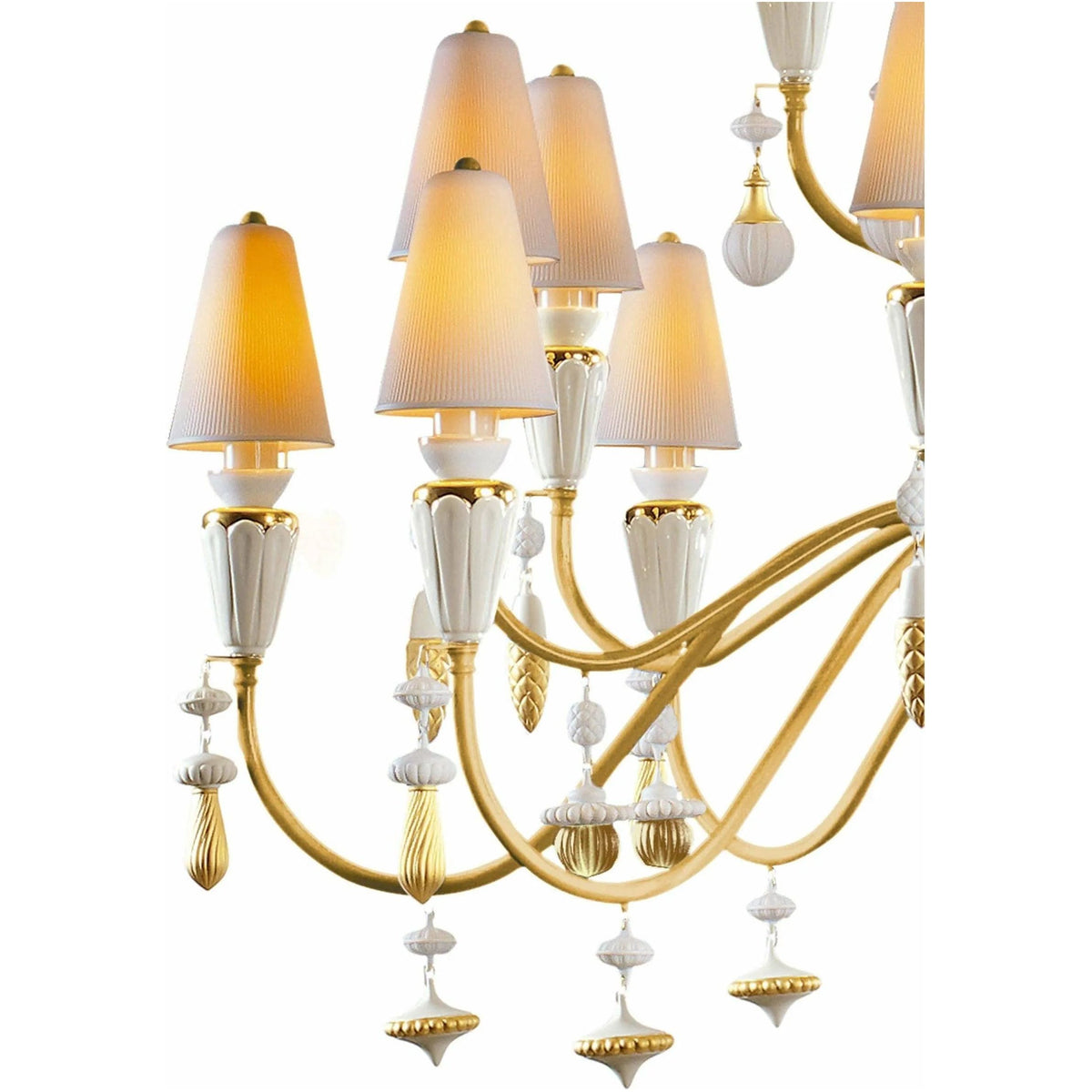 Lladro - Ivy & Seed 32 Lights Chandelier - 01023844 | Montreal Lighting & Hardware