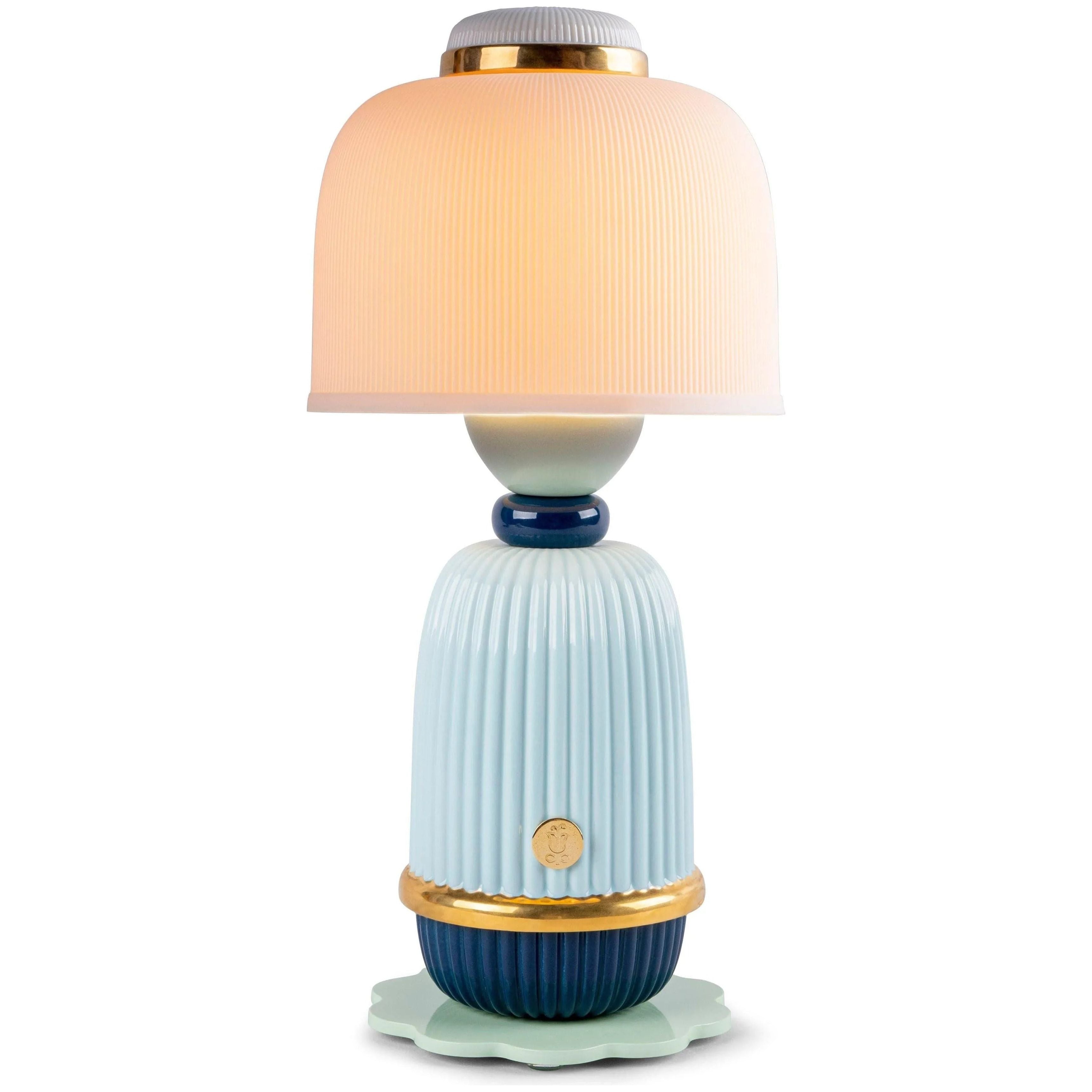 Lladro - Kokeshi Lamp - 01024147 | Montreal Lighting & Hardware