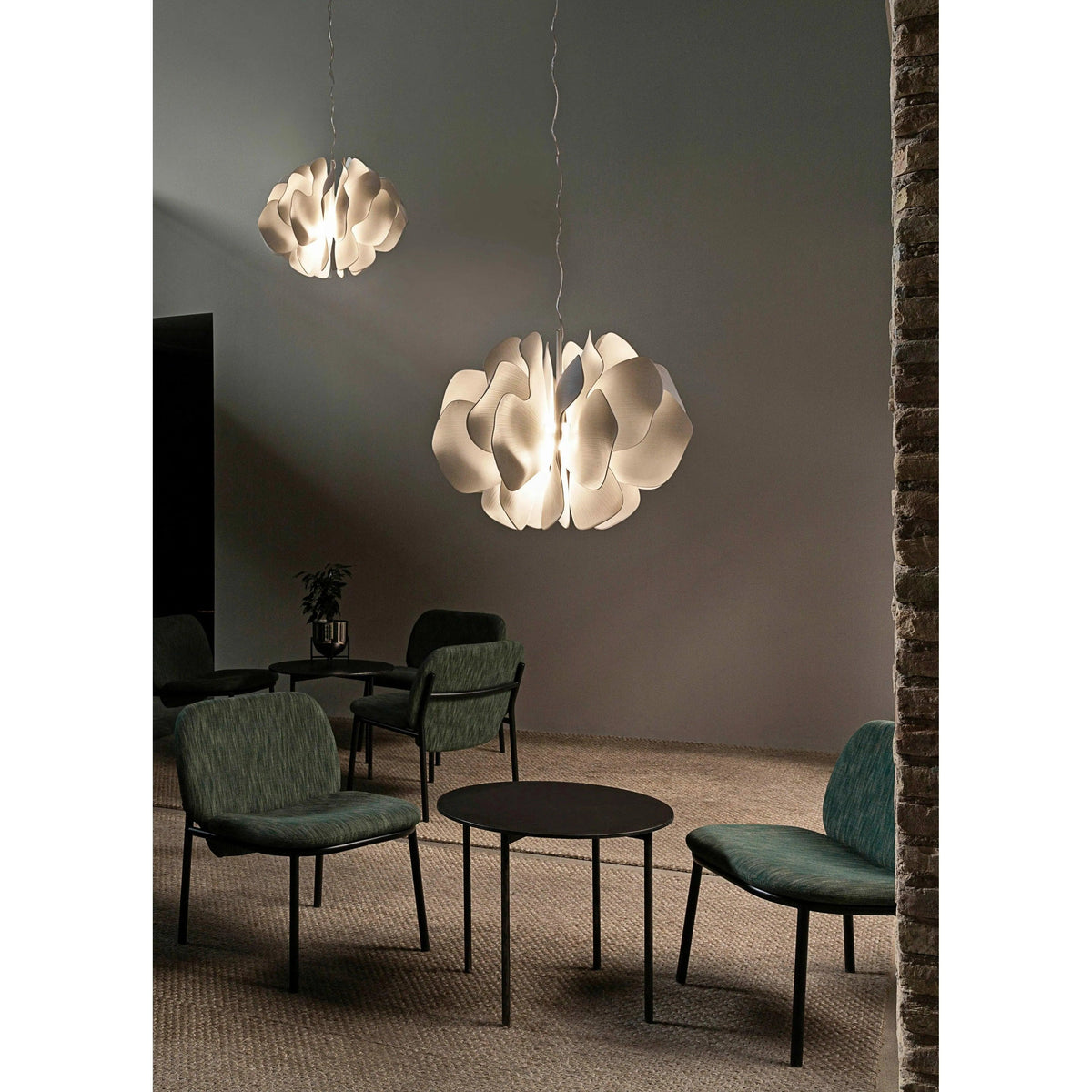 Lladro - Nightbloom Hanging Lamp - 01023987 | Montreal Lighting & Hardware