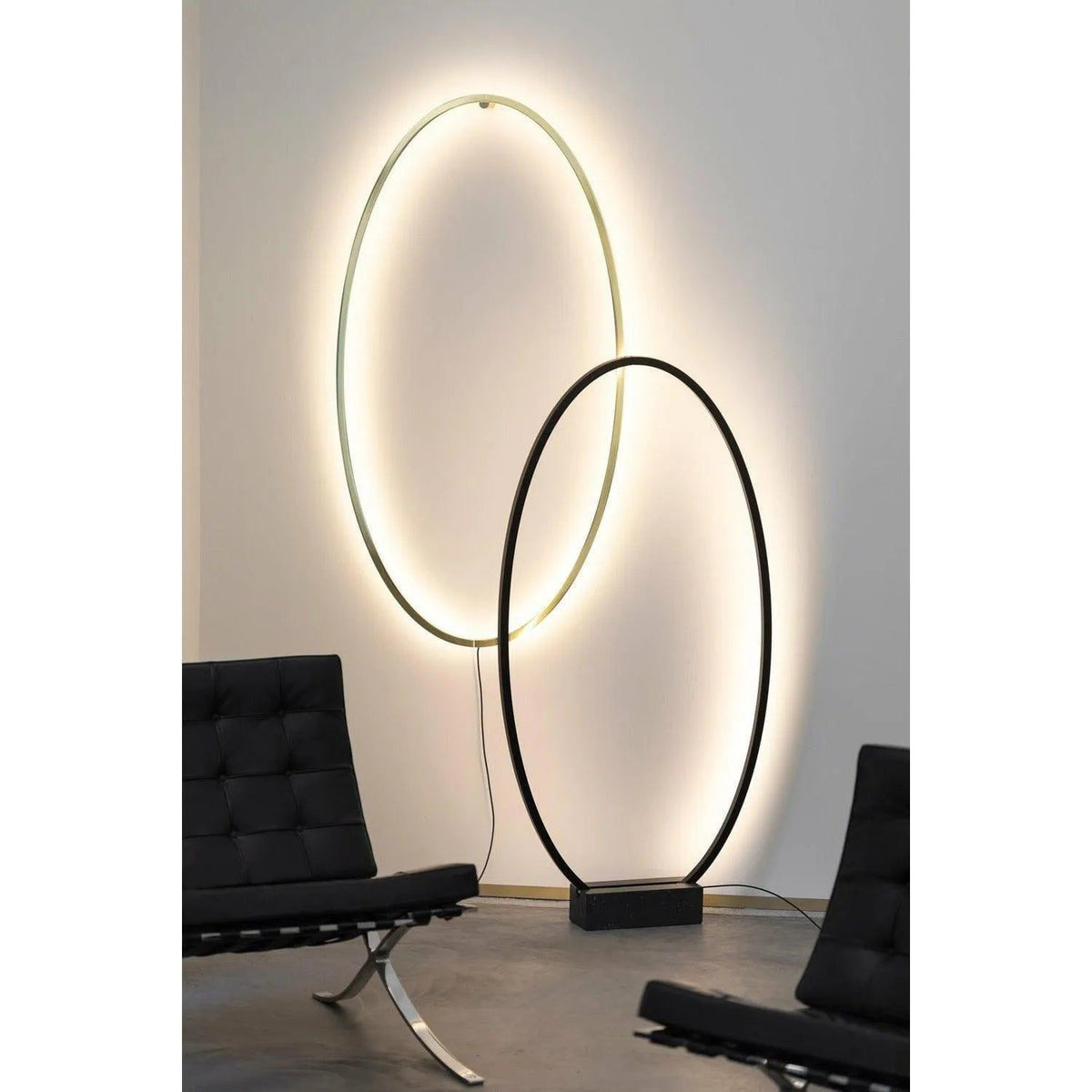 Nemo Lighting - Ellisse Floor Lamp - ELP LNN 21 + ELP BNN 21 | Montreal Lighting & Hardware