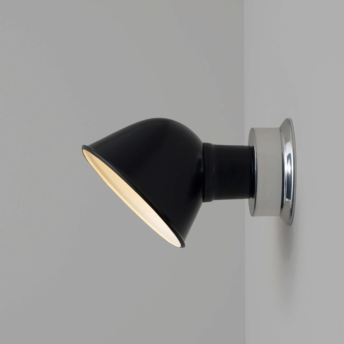 Original BTC - Ginger Wall Light - US-FW170K | Montreal Lighting & Hardware