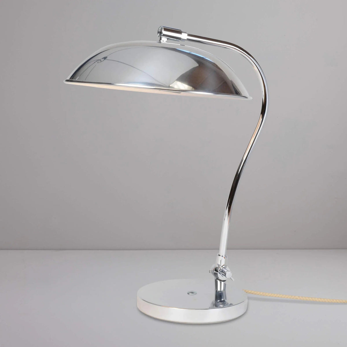 Original BTC - Hugo Table Light - US-FT417LP | Montreal Lighting & Hardware