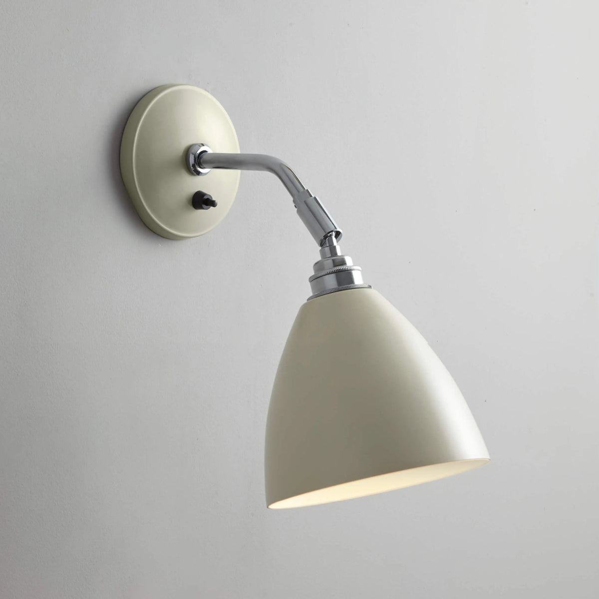 Original BTC - Task Short Wall Light - US-FW390C | Montreal Lighting & Hardware