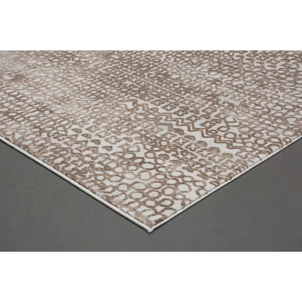 Renwil - Ariella Rug 18391 - RARI-18391-34 | Montreal Lighting & Hardware