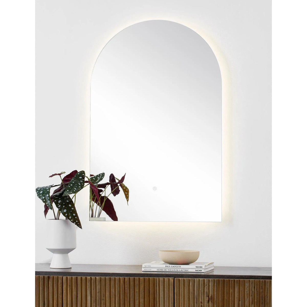 Renwil - Blanca Arch
Rectangular Mirror - MT2486 | Montreal Lighting & Hardware