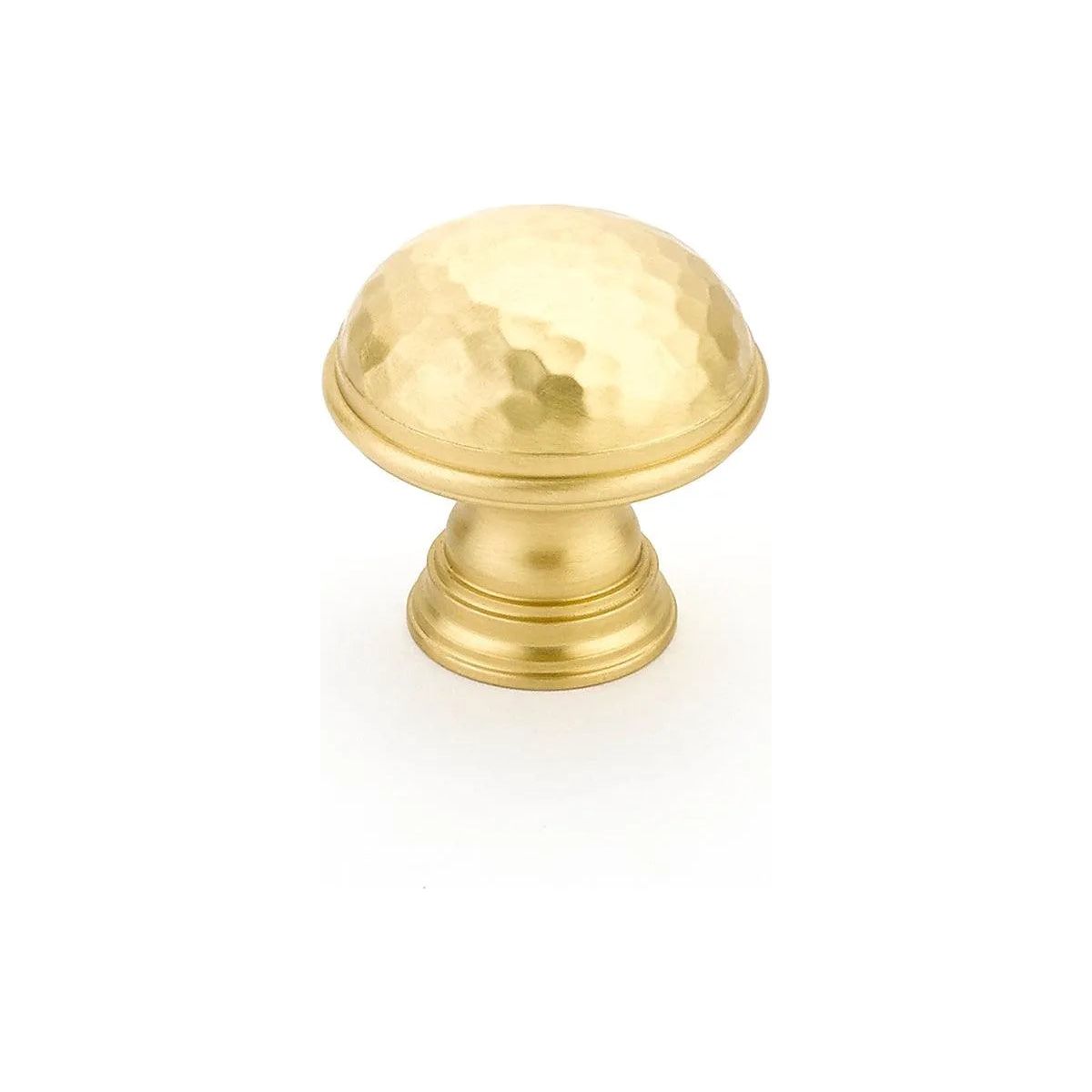 Schaub - Atherton Plain Edge Hammered Knob - 570-SB | Montreal Lighting & Hardware